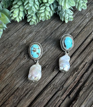 Load image into Gallery viewer, Turquoise And Baroque Pearl Earrings
