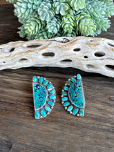 Load image into Gallery viewer, Large Kingman Turquoise Cluster Post Earrings
