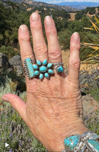 Load image into Gallery viewer, Kingman Turquoise Cluster Ring
