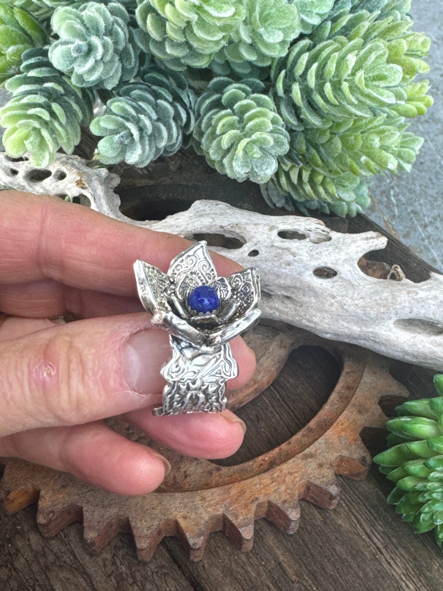 Sterling Silver & Lapis Flower Power Ring