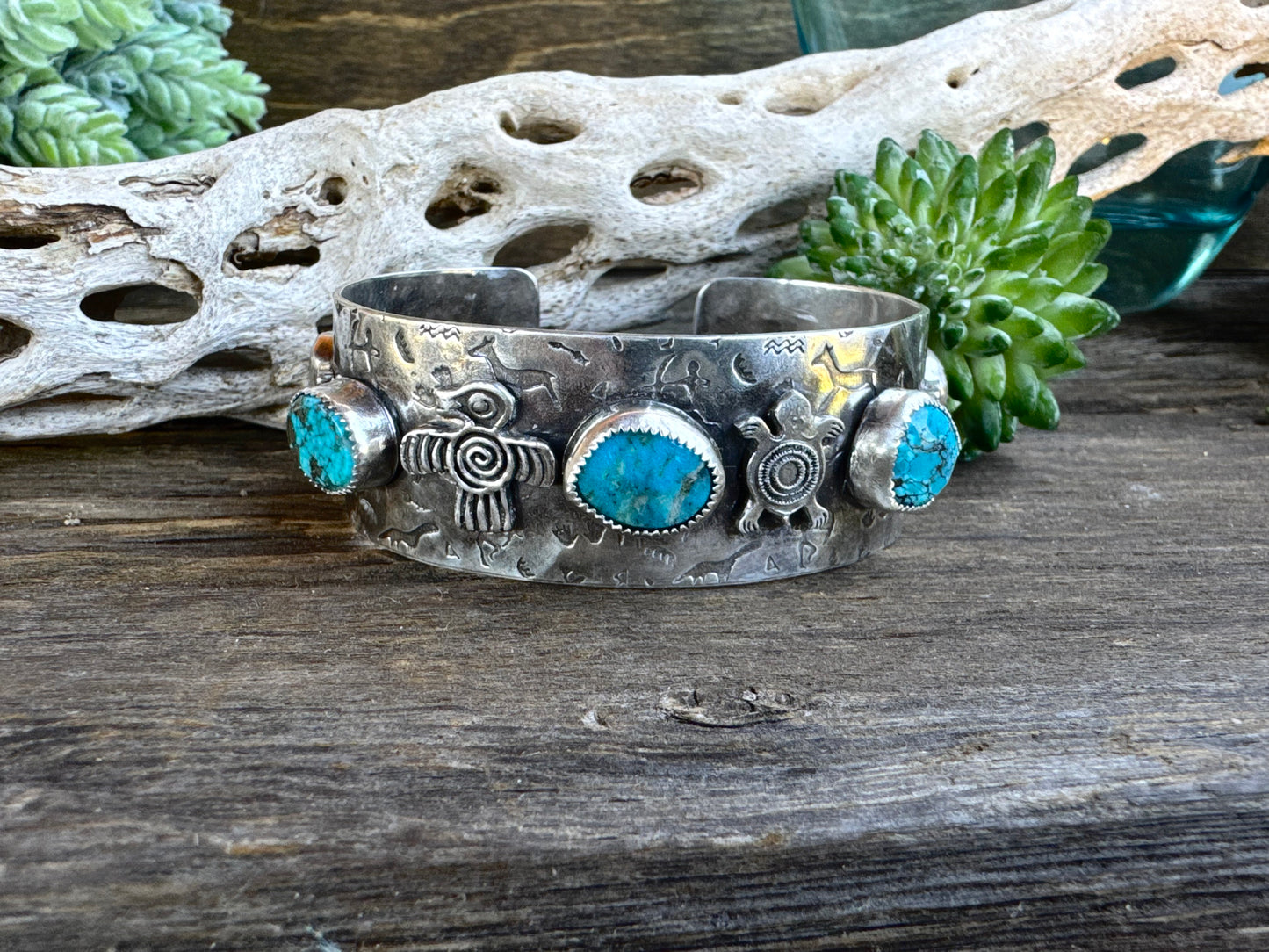 Kingman Turquoise 5 Stone Petroglyph Cuff