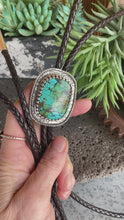 Load and play video in Gallery viewer, Hubei Turquoise And Sterling Silver Bolo Tie

