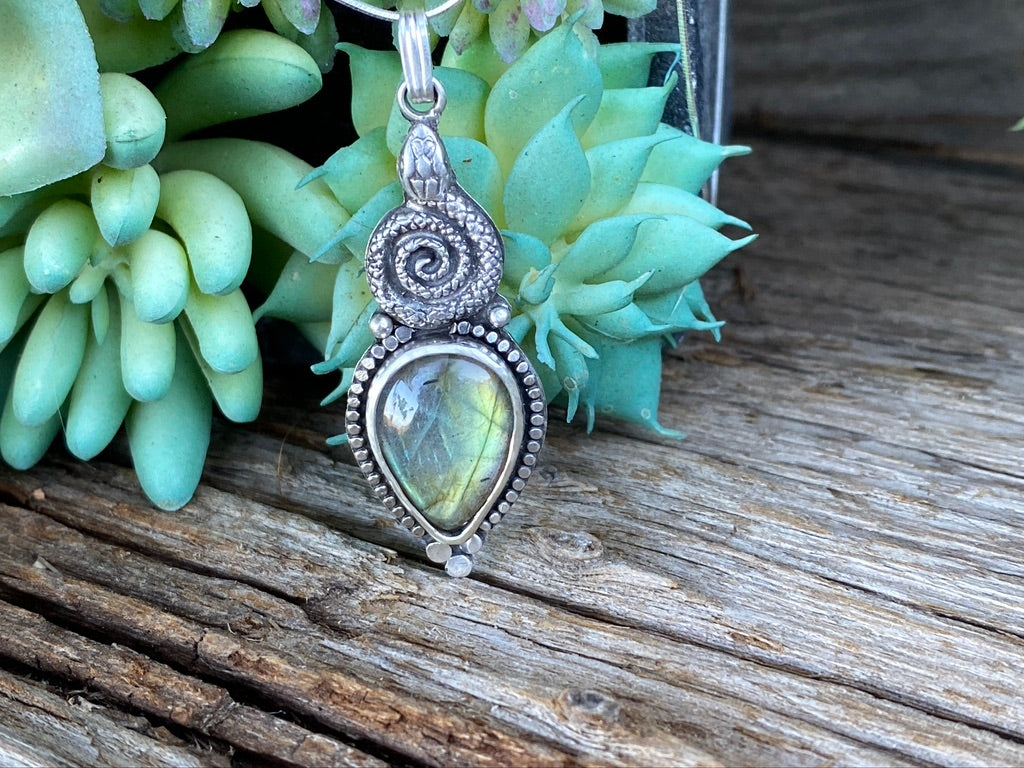 Labradorite snake pendant