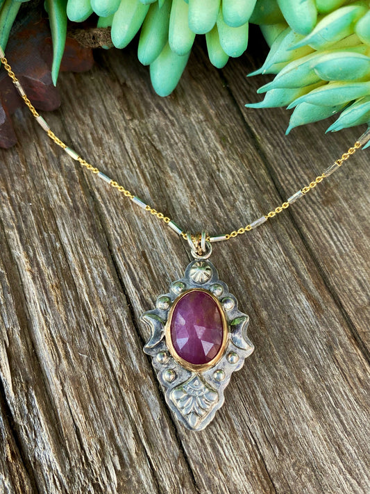 Beautiful Faceted Rose Cut Pink Sapphire In Sterling Silver And 14K Gold Filled